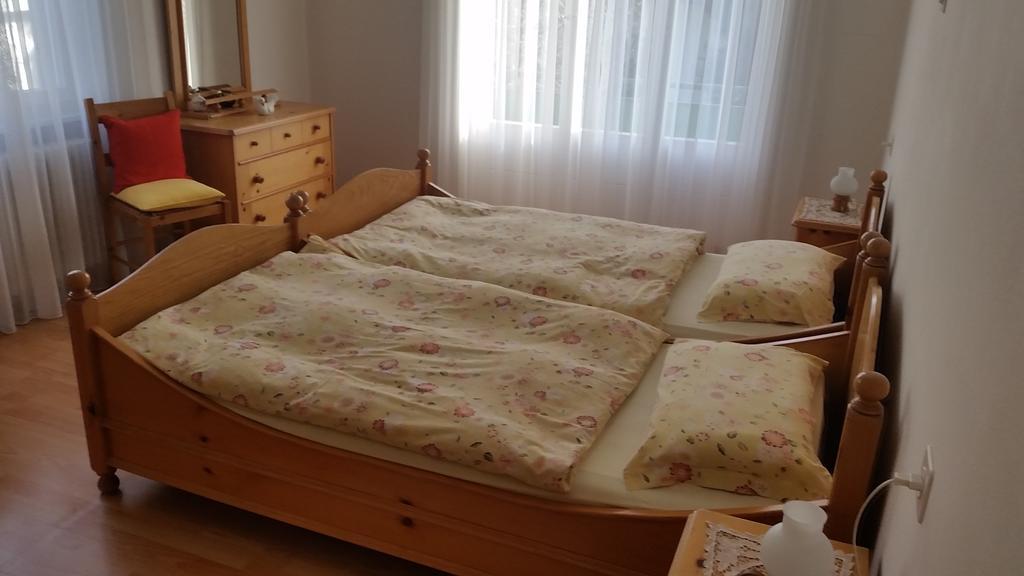 Ferienwohnung Casa Angela Locarno Zimmer foto