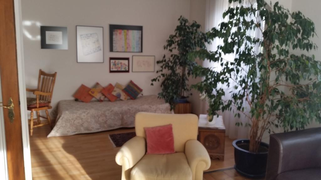 Ferienwohnung Casa Angela Locarno Zimmer foto